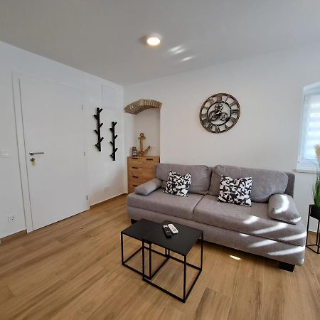Apartman Tea Mali Lošinj Eksteriør bilde