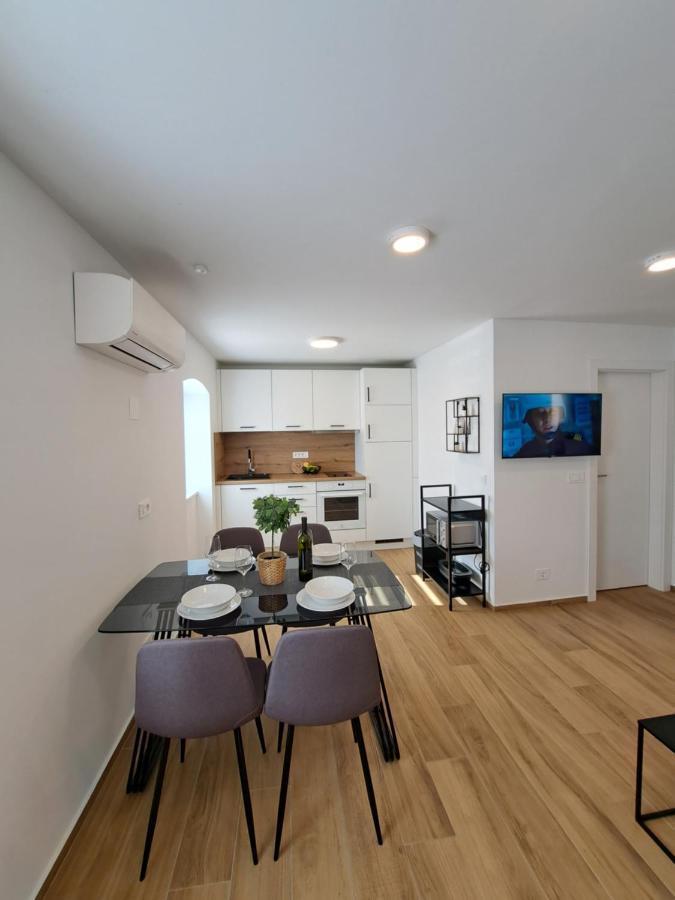 Apartman Tea Mali Lošinj Eksteriør bilde