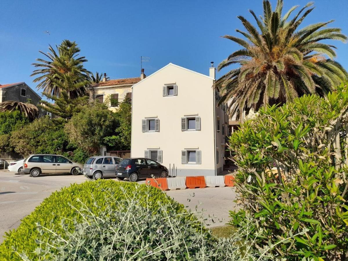 Apartman Tea Mali Lošinj Eksteriør bilde